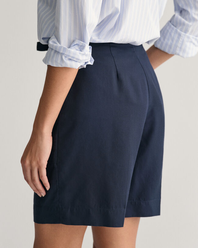 Short relaxed fit nou&eacute; &agrave; la taille