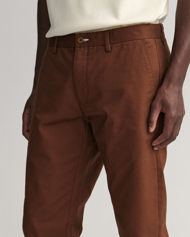 Pantalon chino slim fit Tech Prep&trade; Hallden
