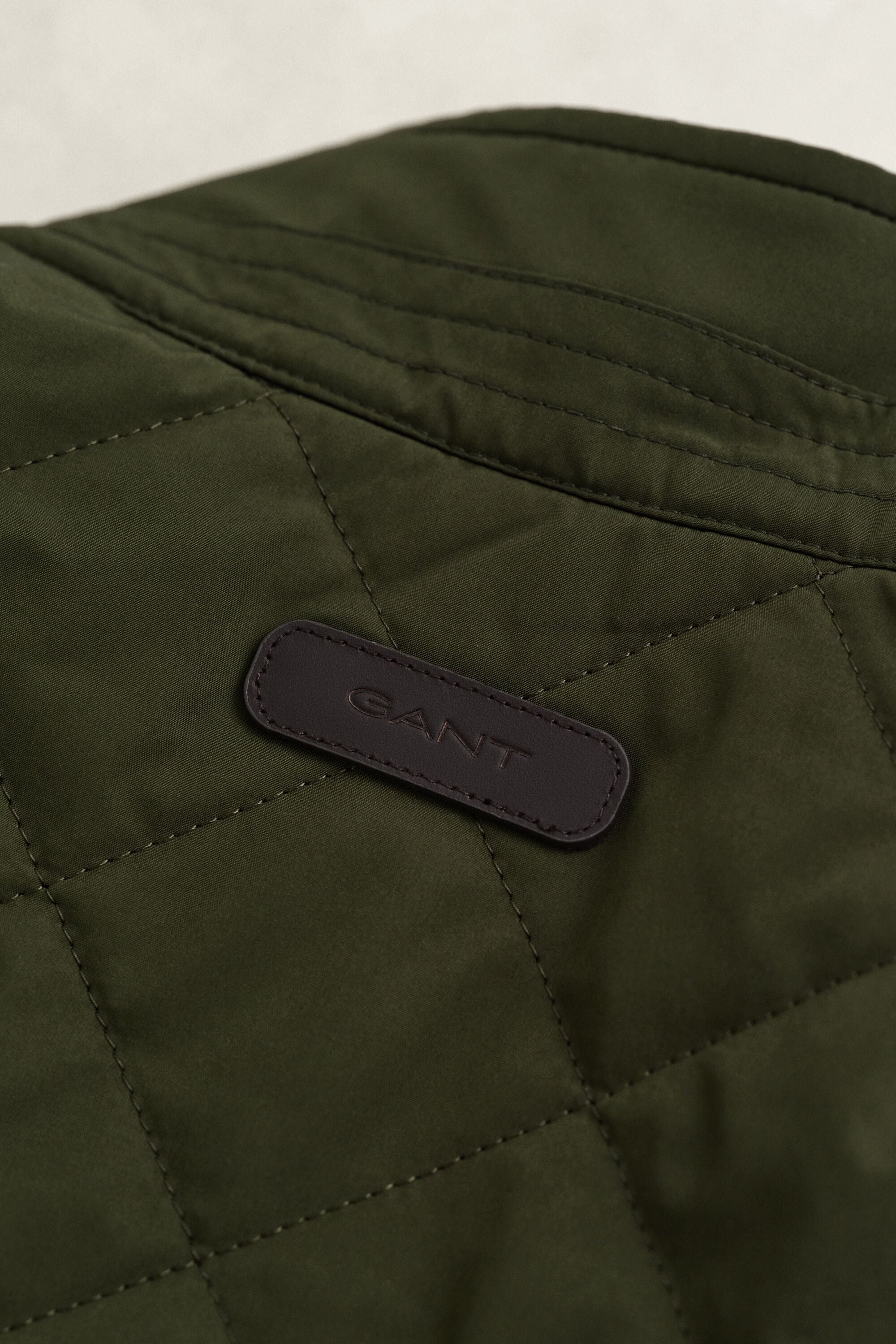 Veste mi-longue matelassée