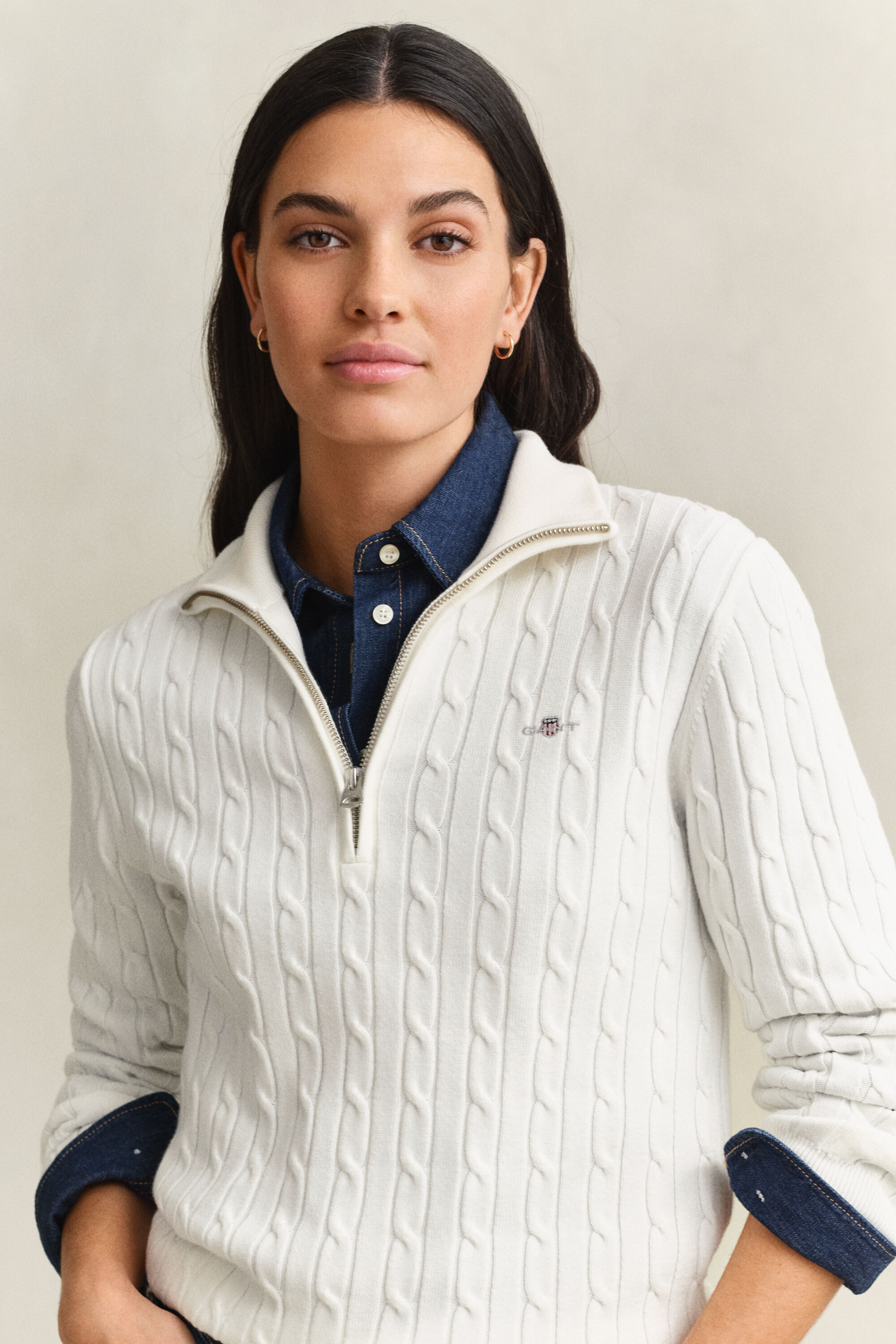 Pull à demi-zip en maille torsadée extensible