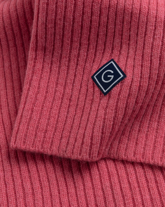 Écharpe en maille côtelée