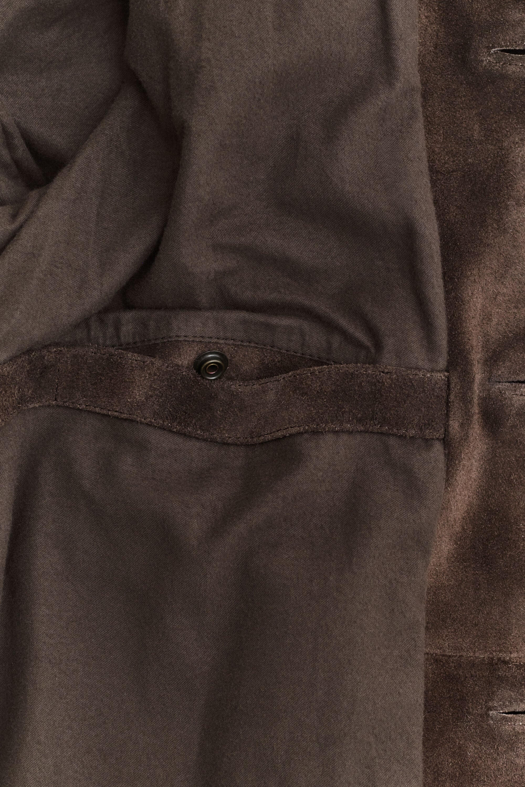 Veste mi-longue en daim