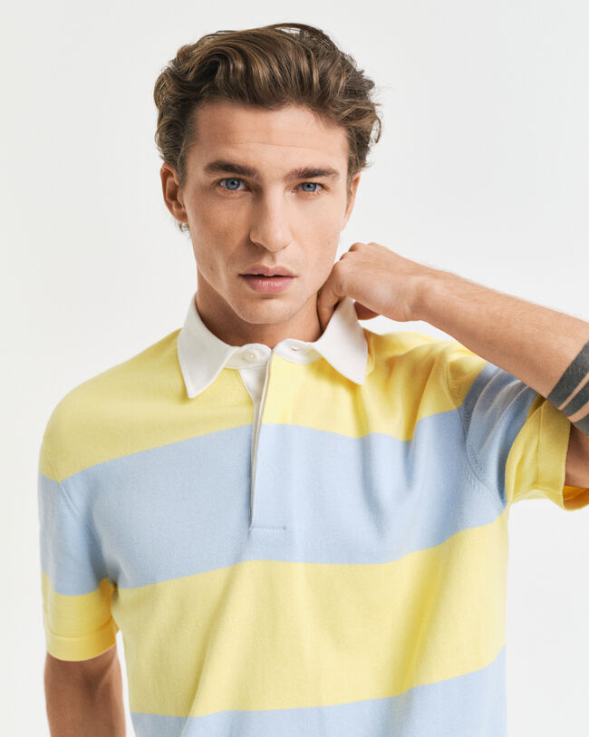 Polo en coton microtextur&eacute; &agrave; rayures