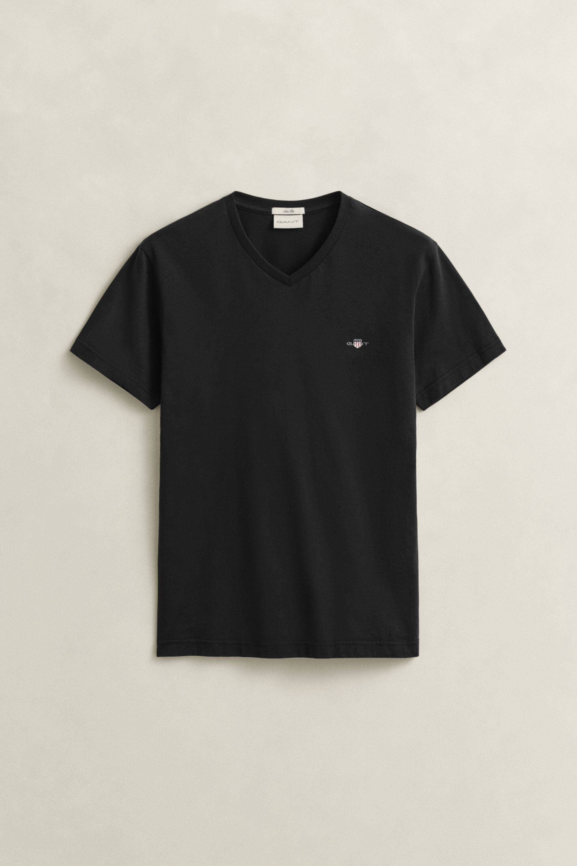 T-shirt col V coupe slim Shield