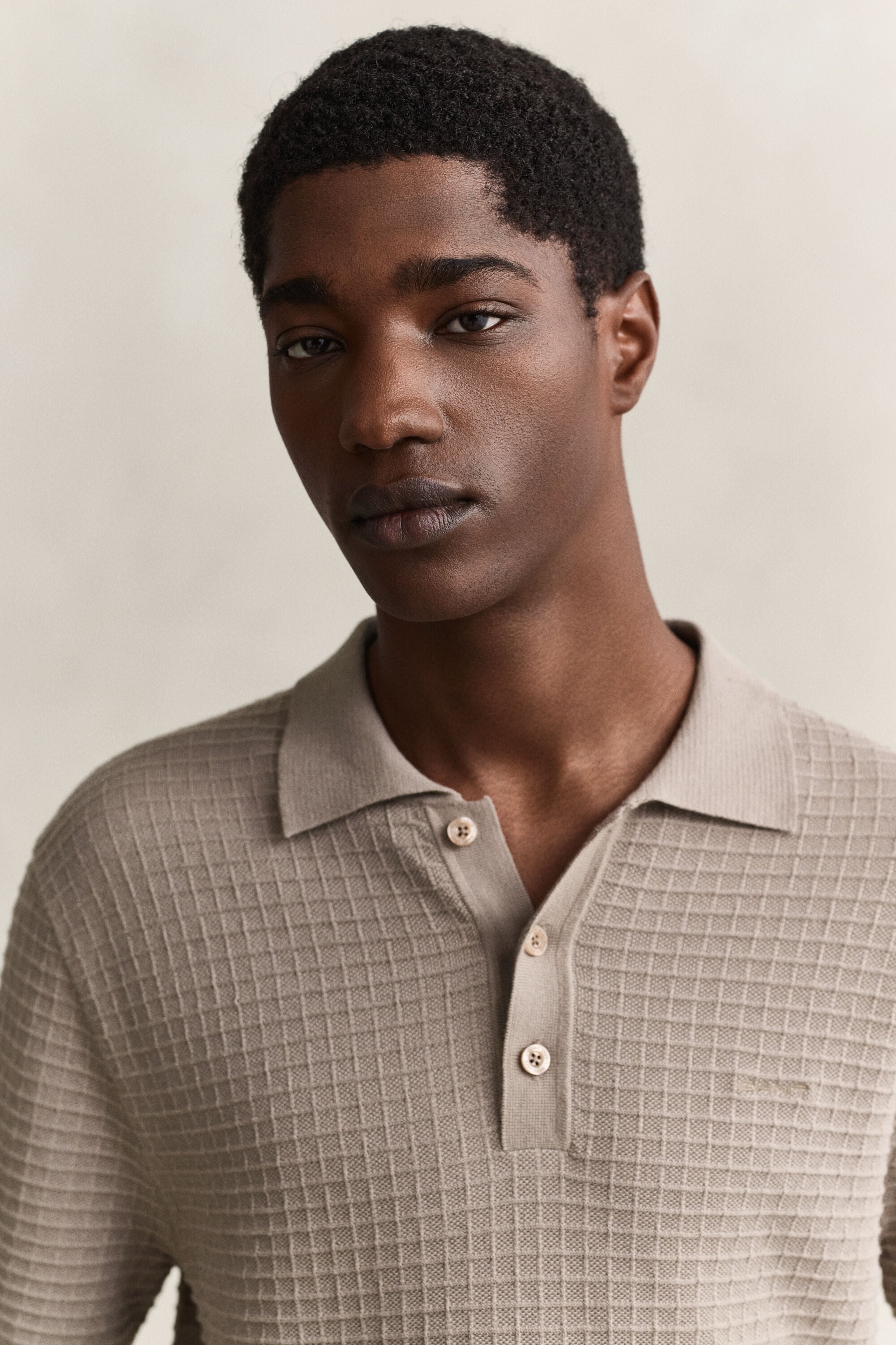 Pull façon polo texturé