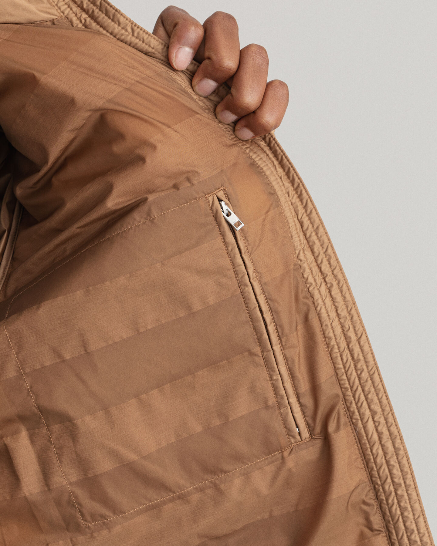 Doudoune légère en duvet