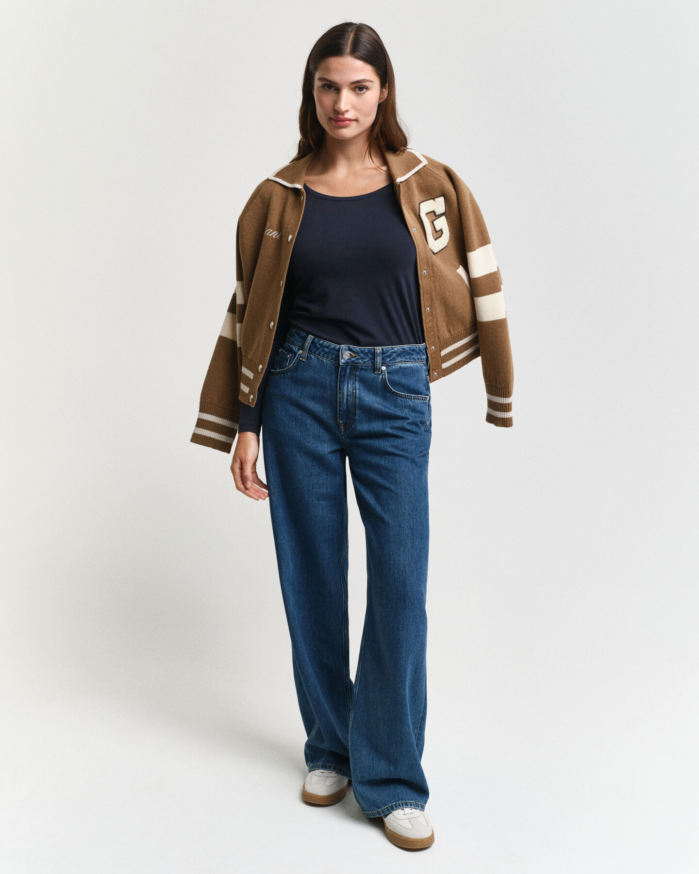 Haut à encolure dégagée et manches longues