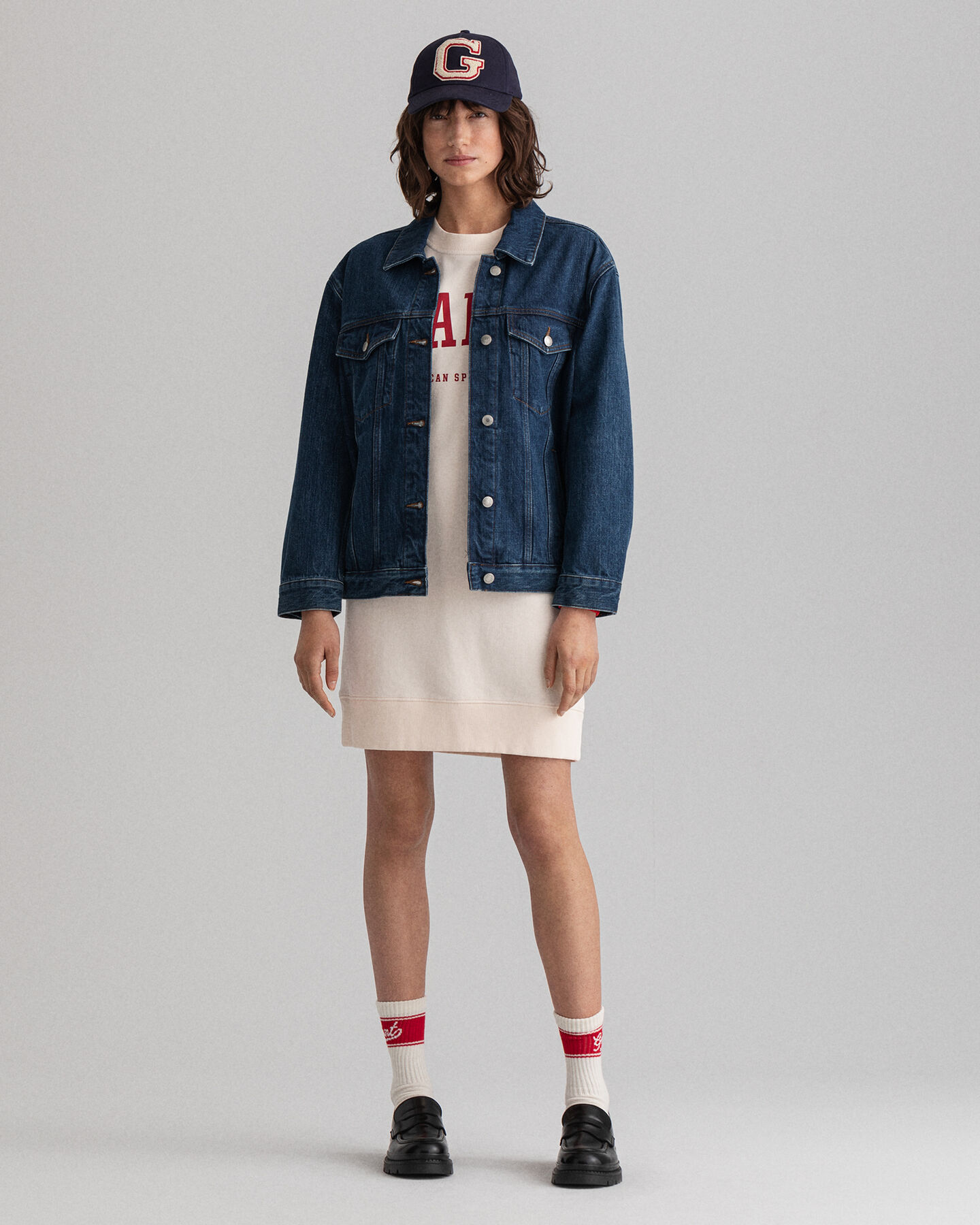 Robe en jersey &agrave; col ras du cou