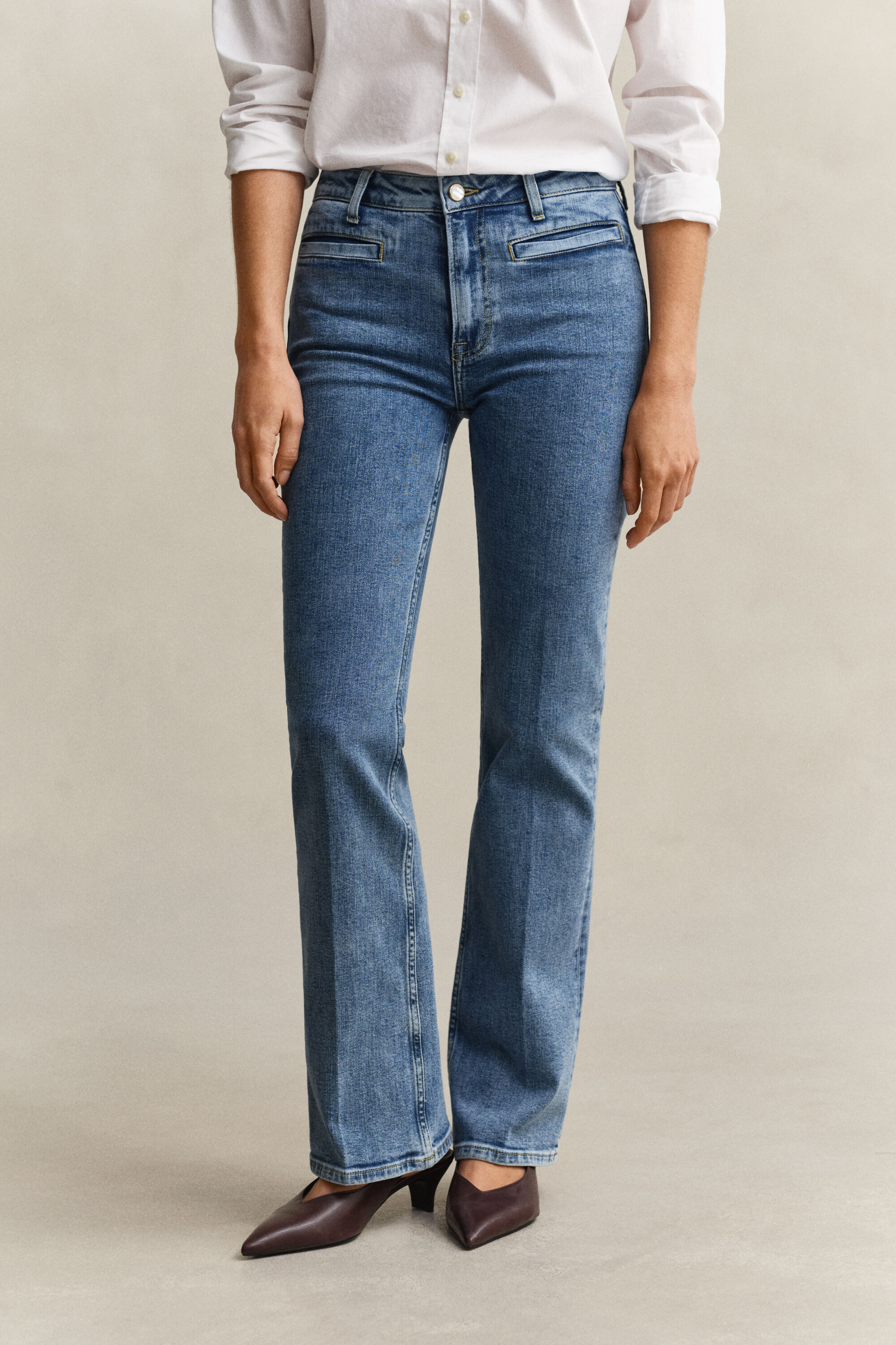 Jean évasé avec monogramme