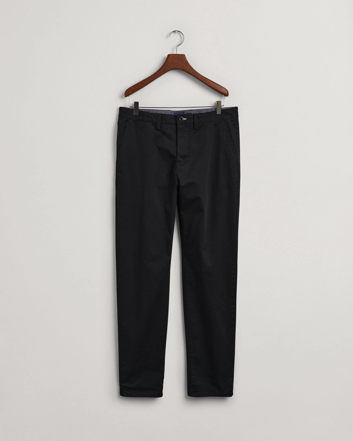 Pantalon chino regular fit en sergé Allister