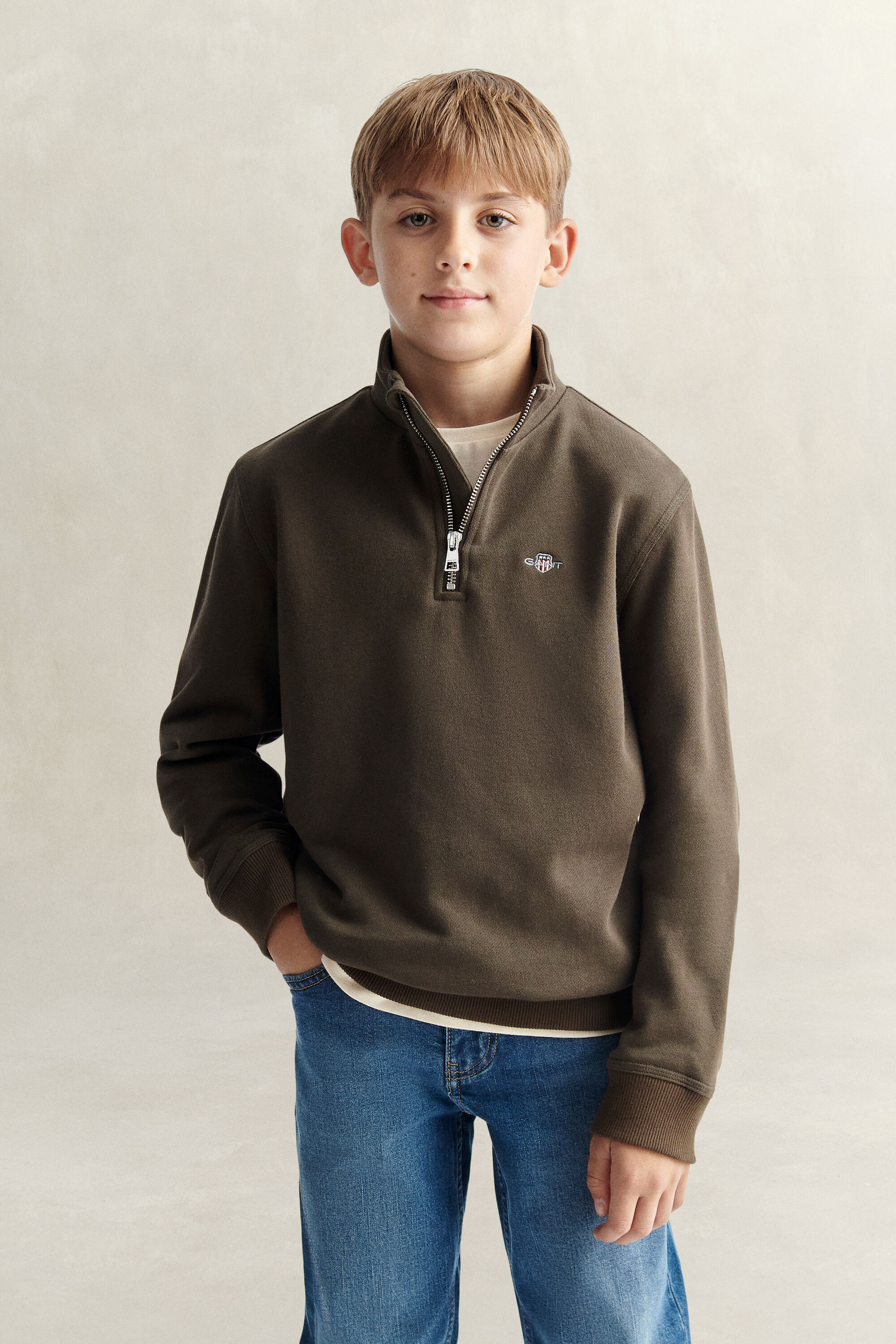 Sweat-shirt à demi-zip avec écusson Ado Garçon
