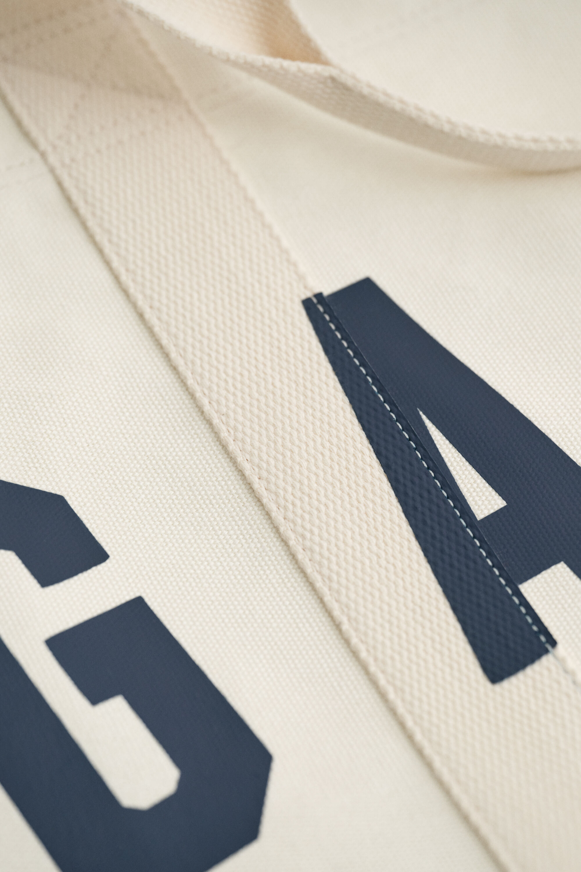 Sac fourre-tout contrasté