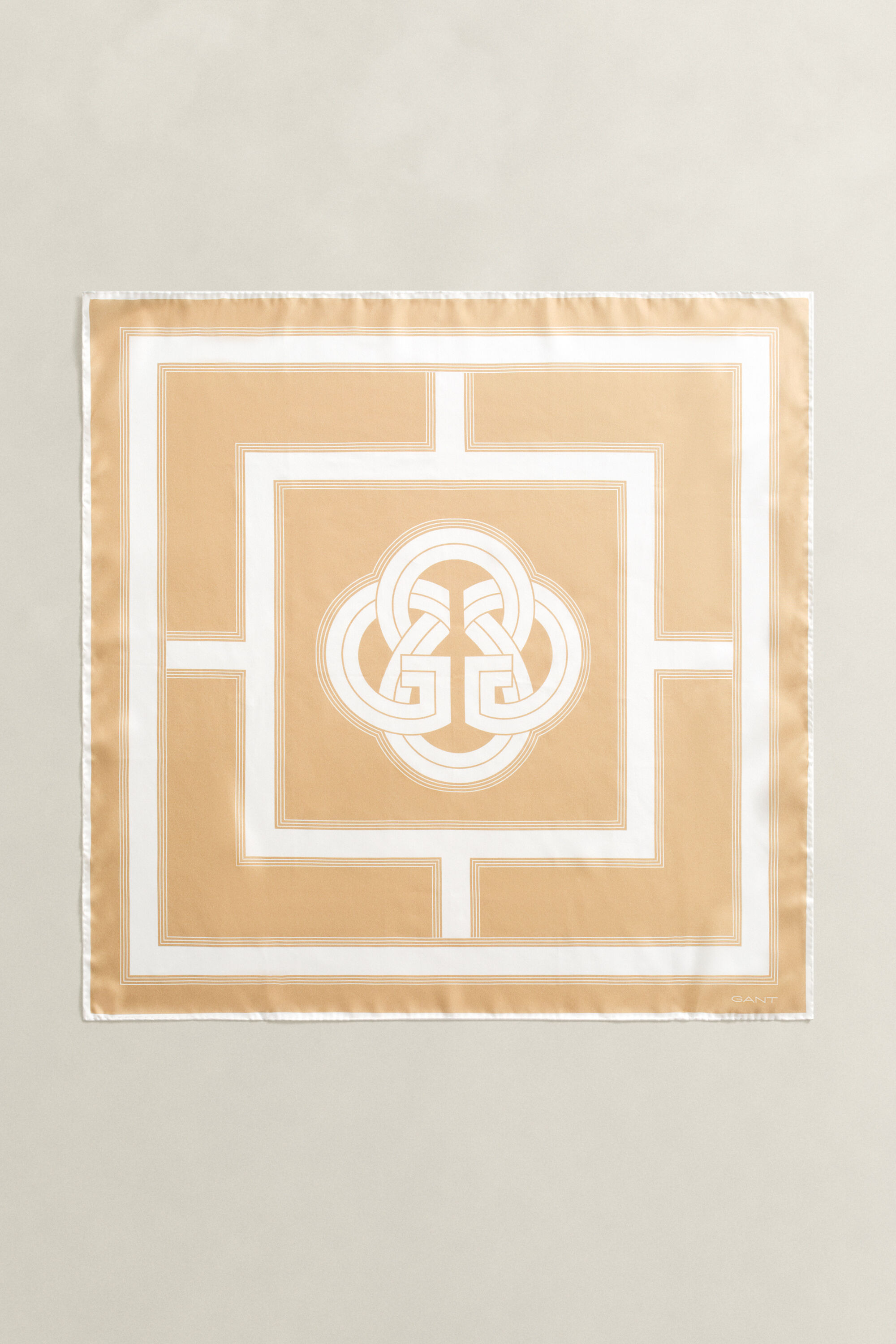 Foulard en soie avec monogramme