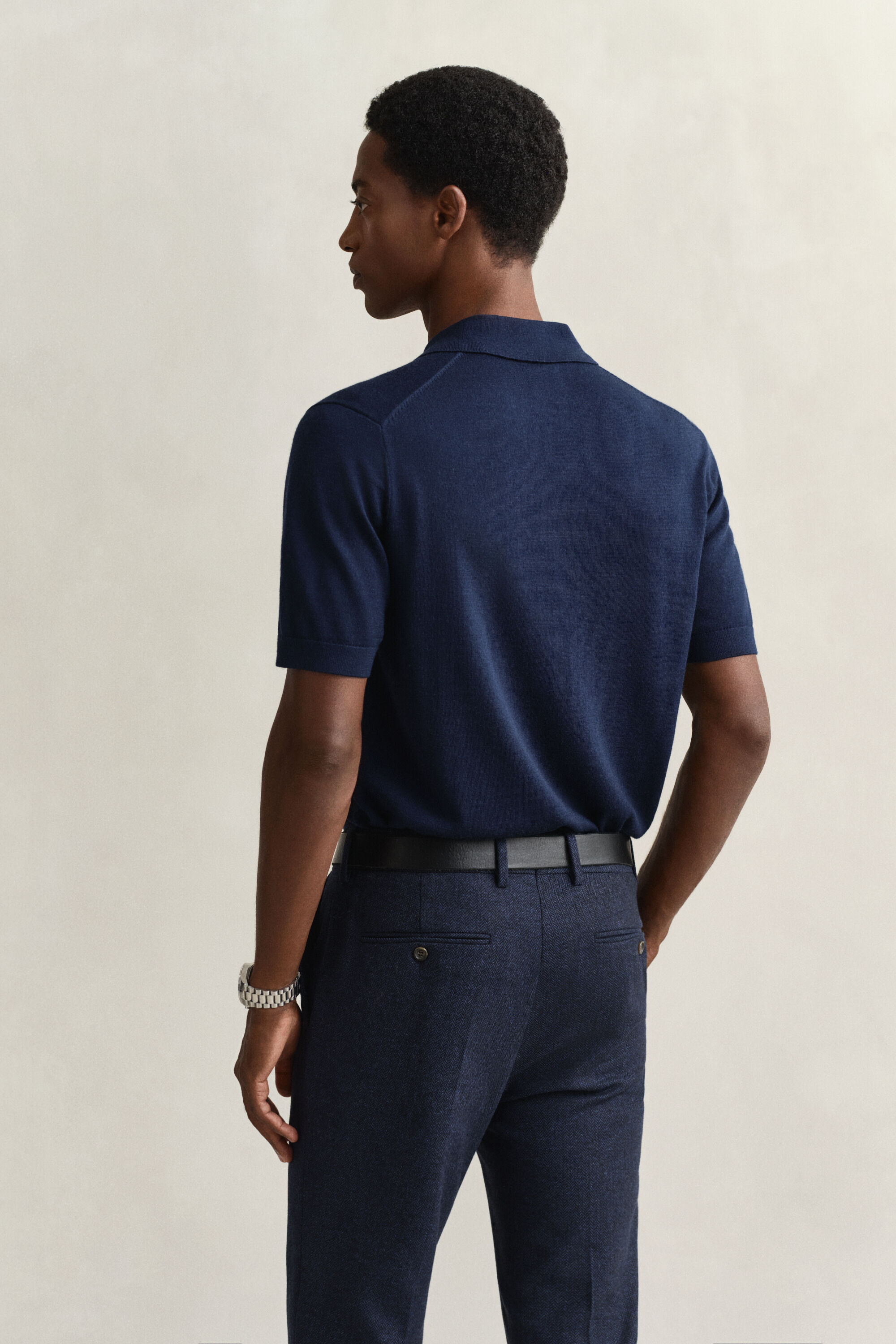 Pull façon polo en laine mérinos extrafine à manches courtes