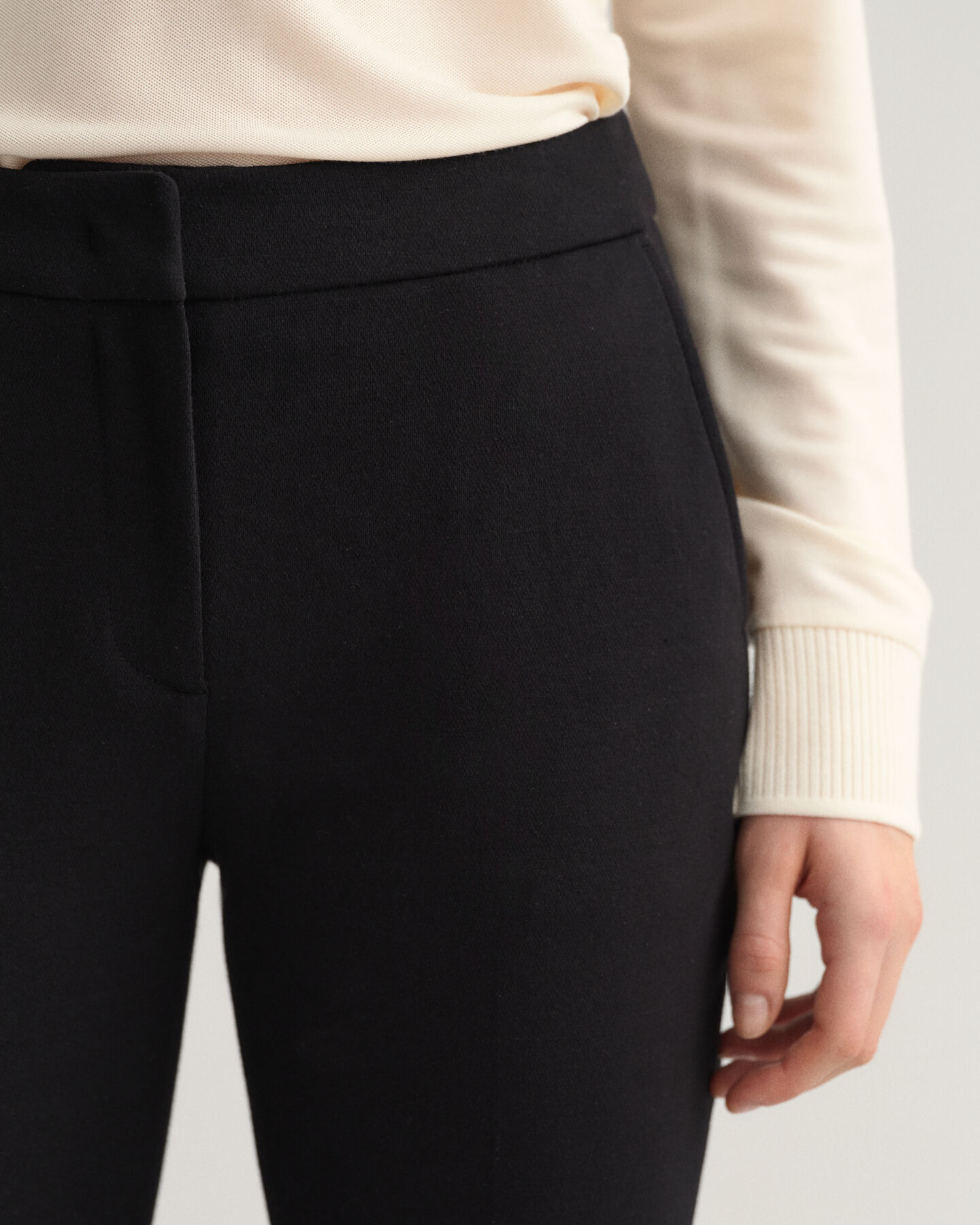 Pantalon cigarette en jersey
