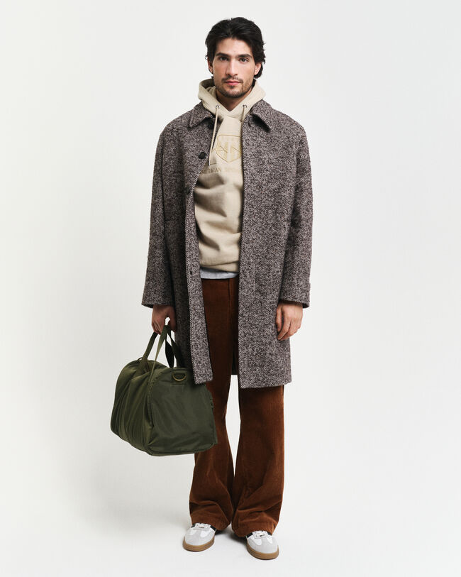 Sweat à capuche avec écusson ton sur ton