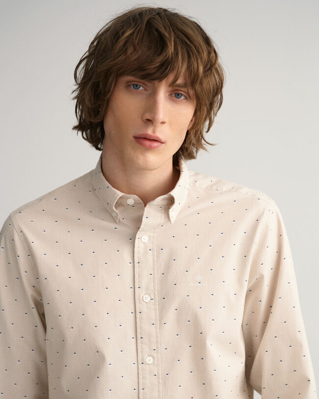 Chemise slim fit &agrave; pois dobby