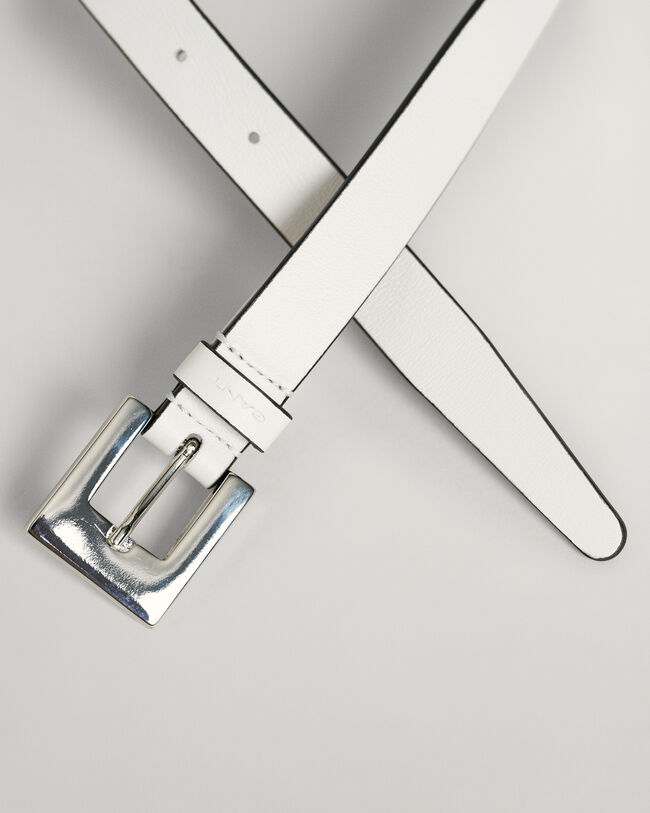 Ceinture fine avec boucle carr&eacute;e