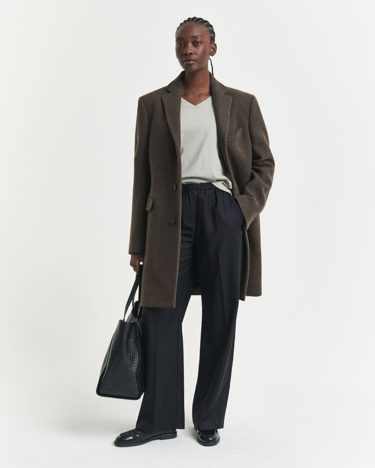 T-shirt col V Shield