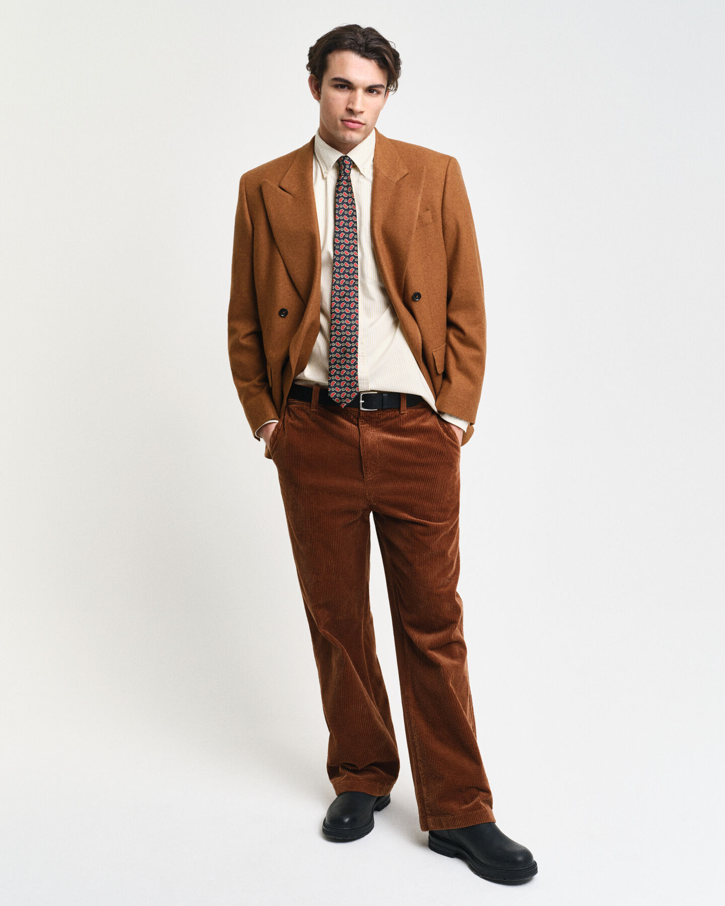 Pantalon relaxed fit en velours à côtes larges