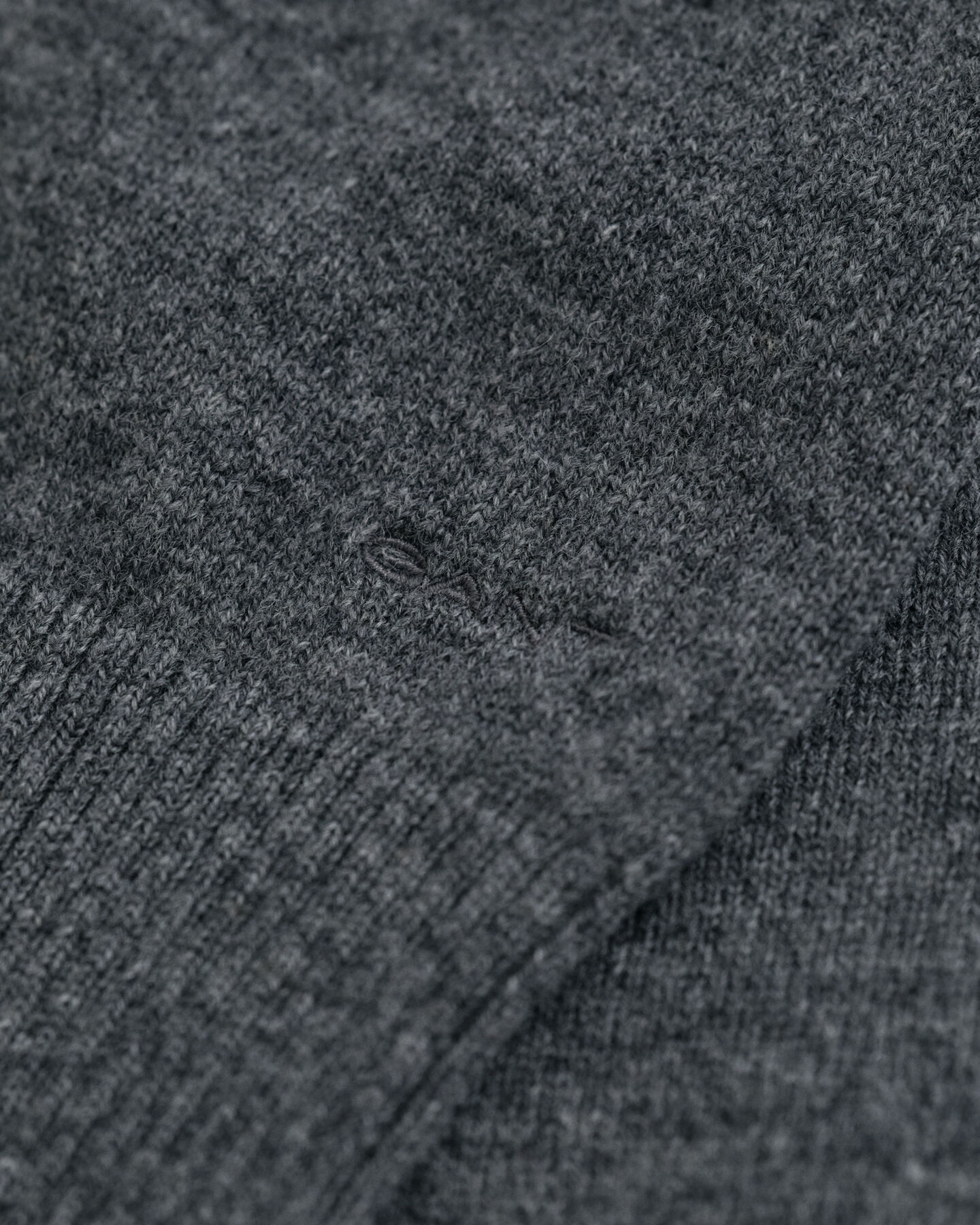 Pull col roulé en laine d'agneau ultrafine