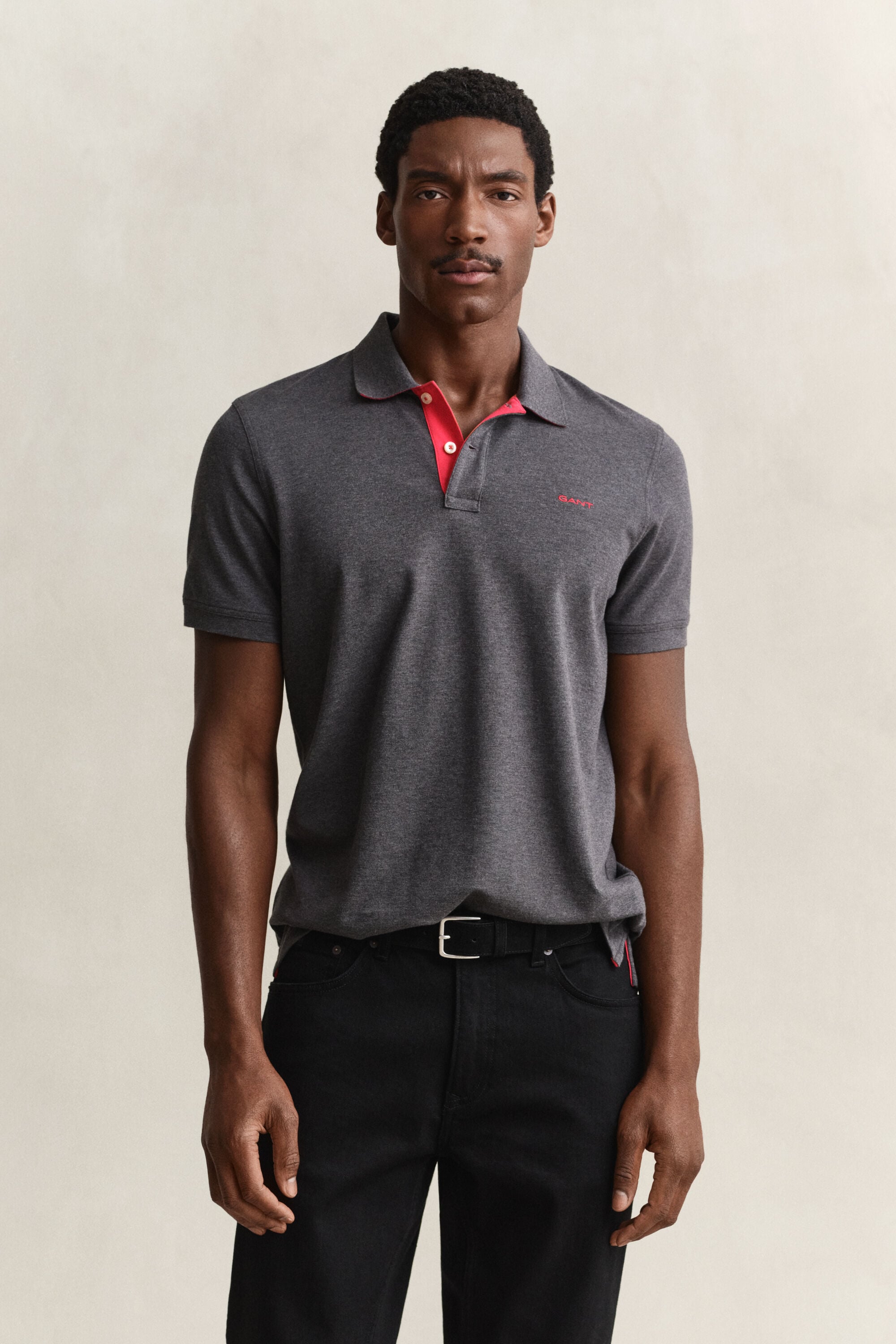 Polo en coton piqué contrastant