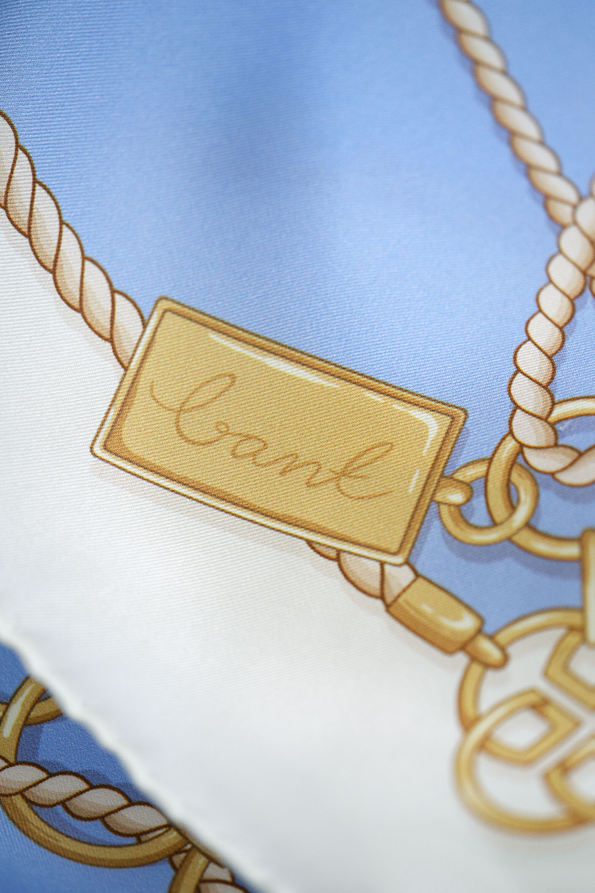 Foulard en soie à motif chaîne