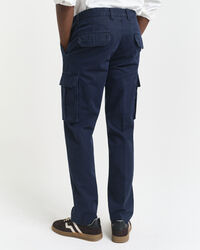 Pantalon cargo coupe regular en serg&eacute; de coton