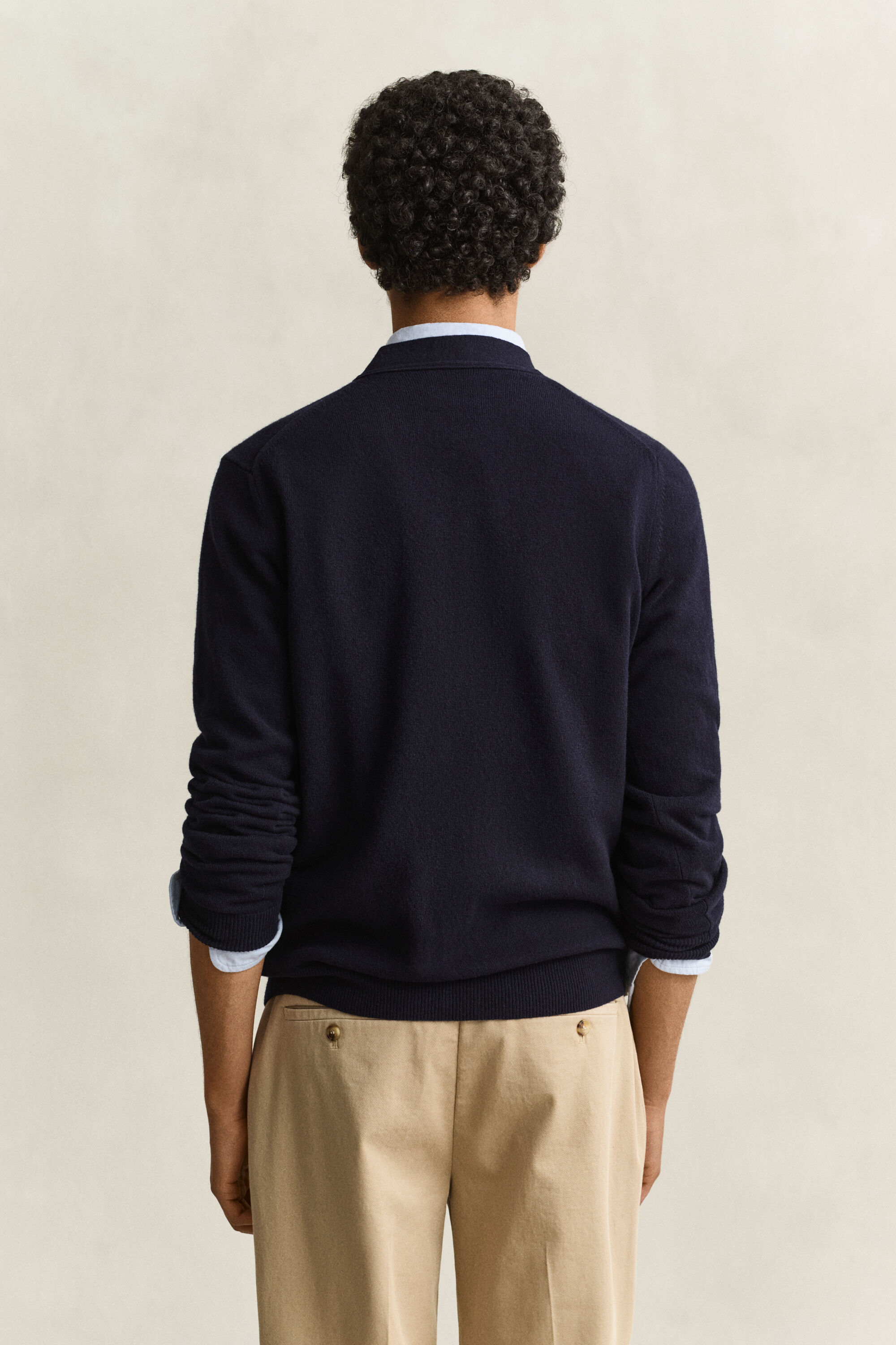 Cardigan col V en laine d’agneau