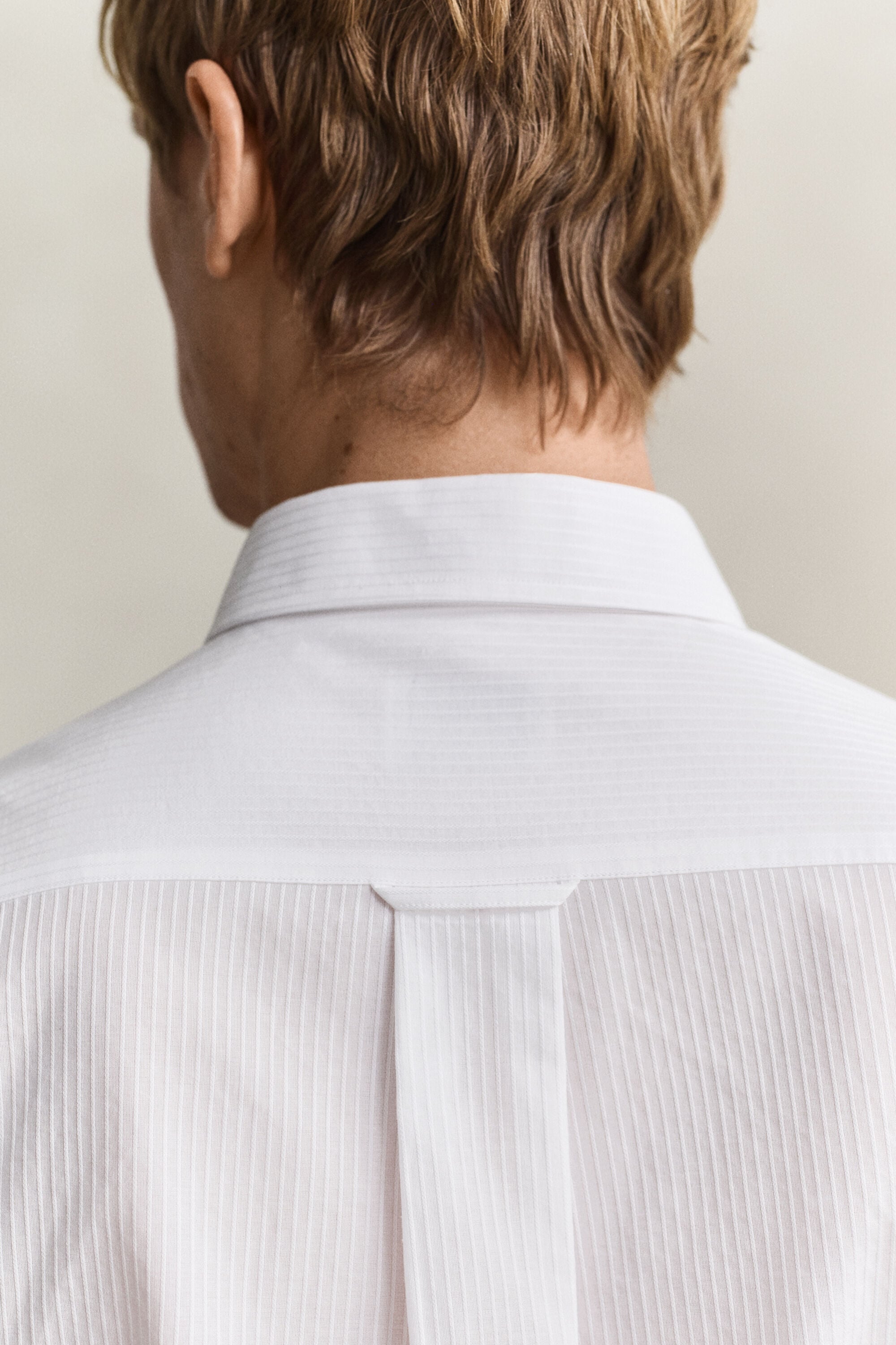 Chemise coupe regular à rayures dobby