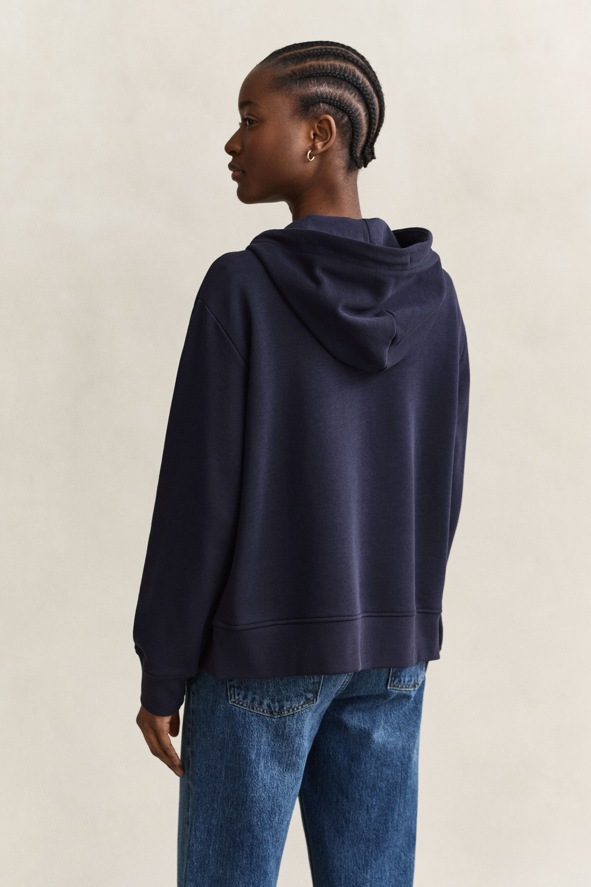 Sweat à capuche zippé avec écusson