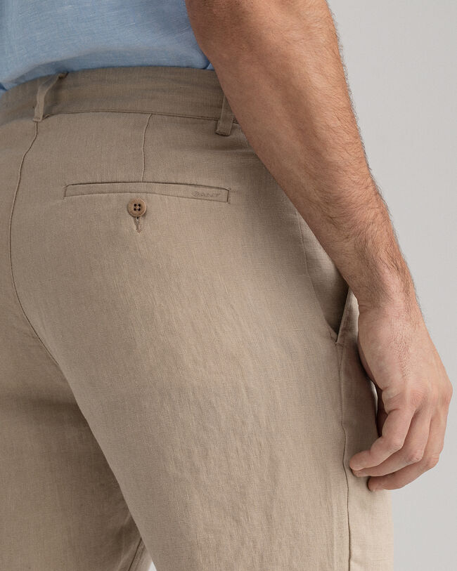 Short relaxed fit en lin avec cordon de serrage