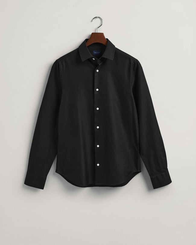 Chemise slim fit en serg&eacute; uni