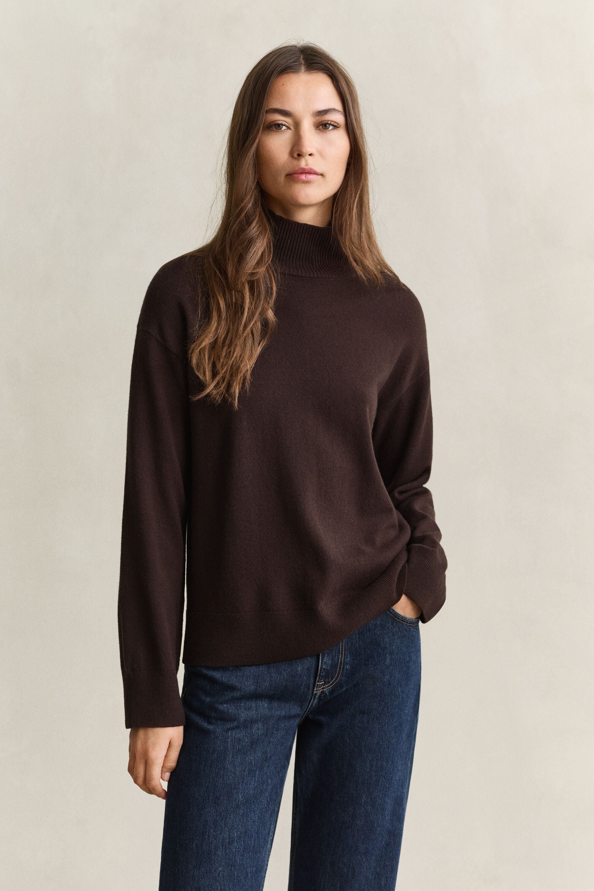 Pull à col cheminée en laine d’agneau ultrafine