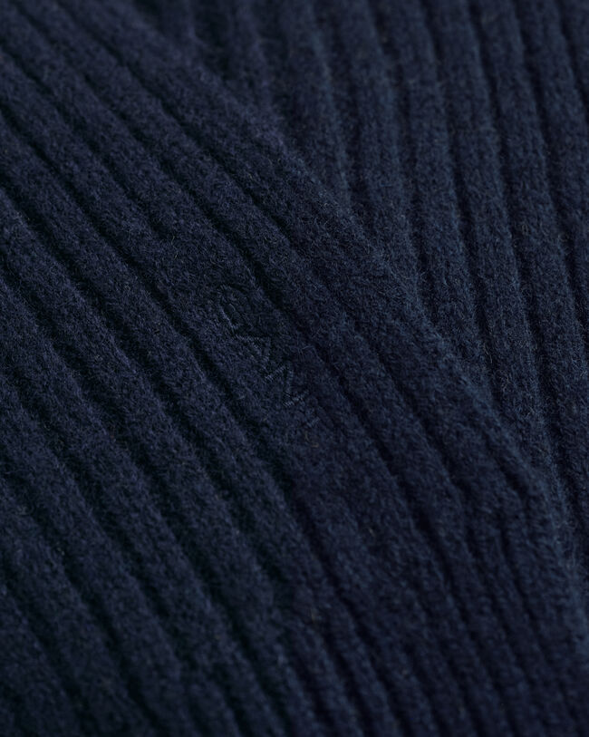 Écharpe tricotée en laine fine