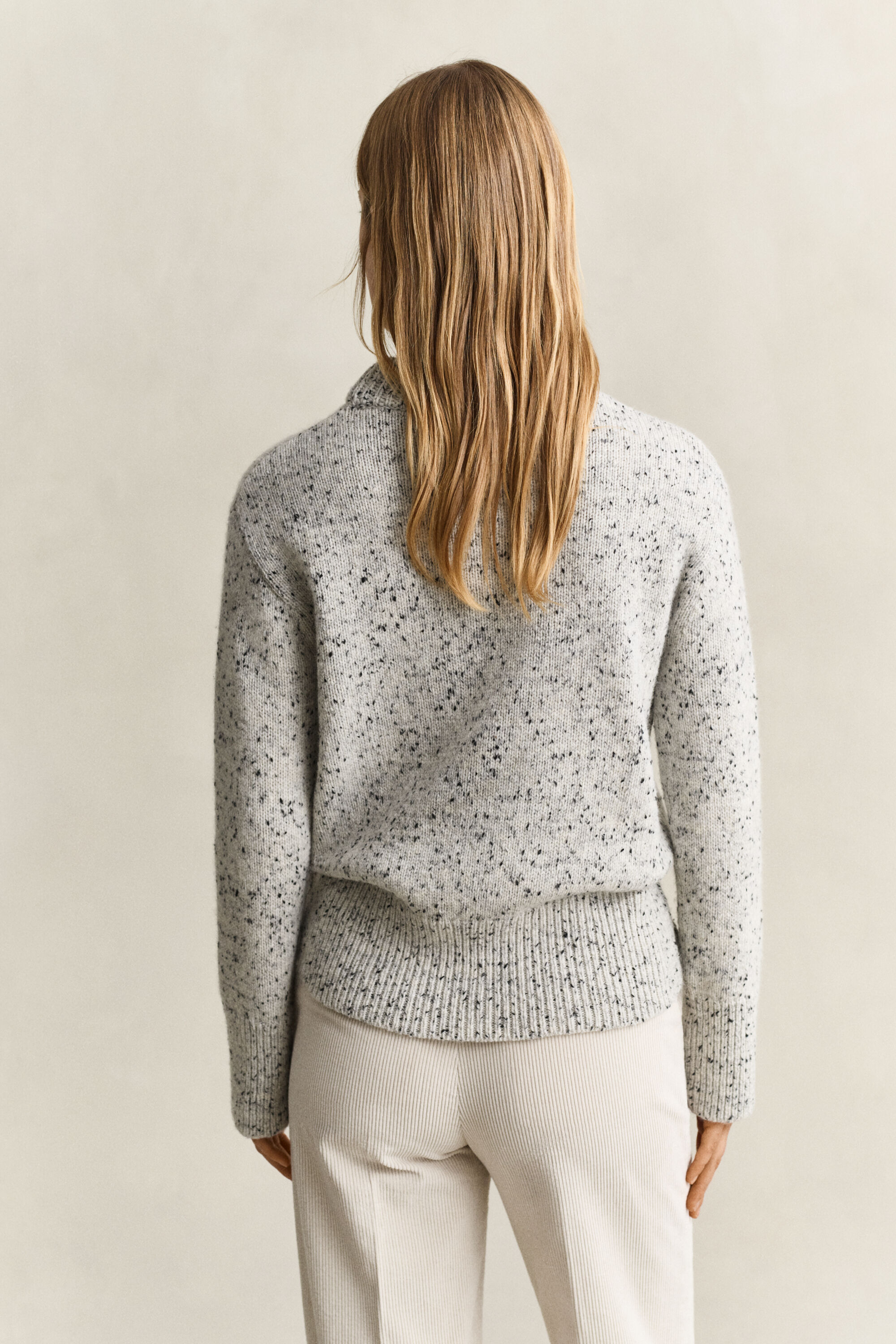 Pull en laine mouchetée mélangée