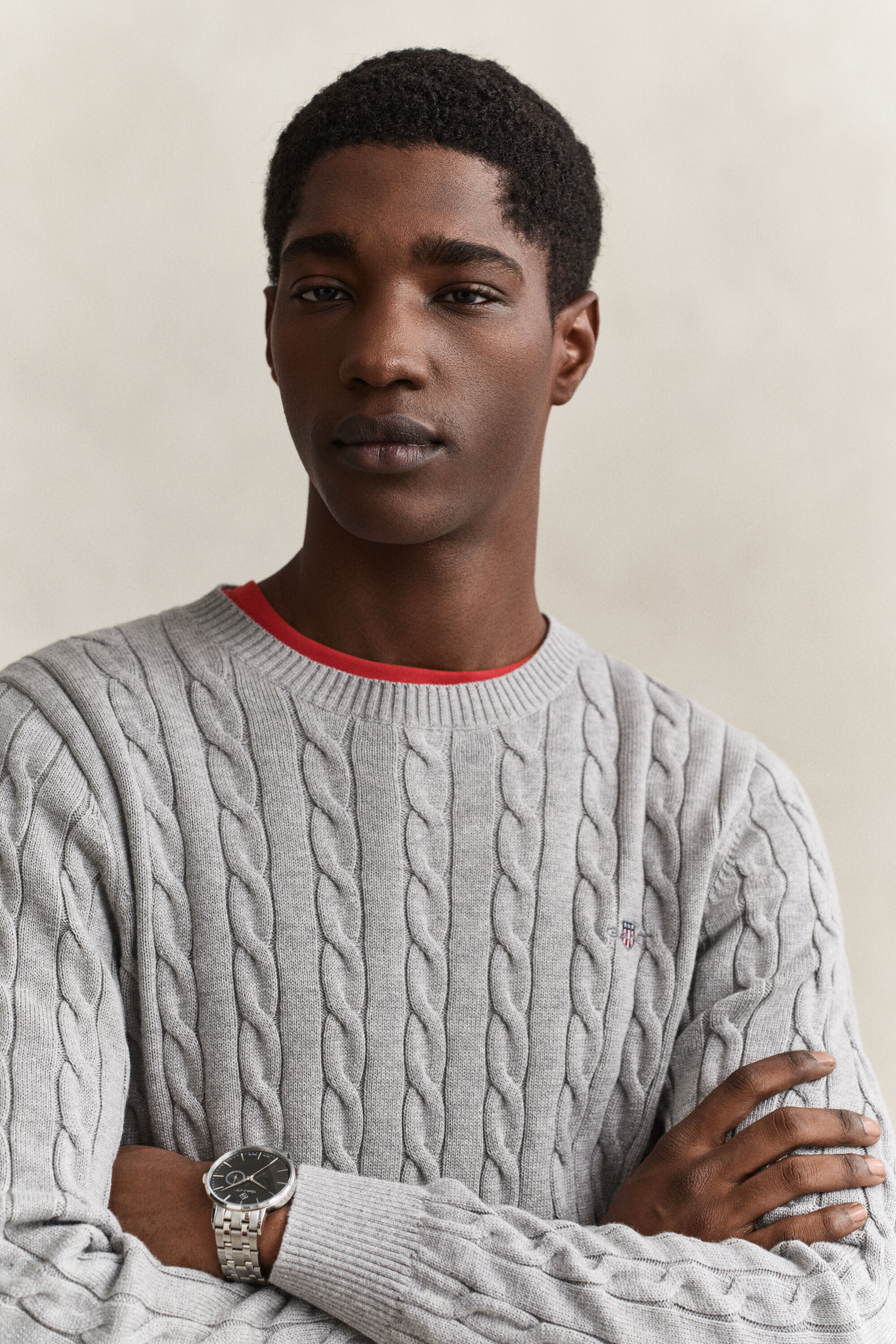 Pull en maille torsadée classique