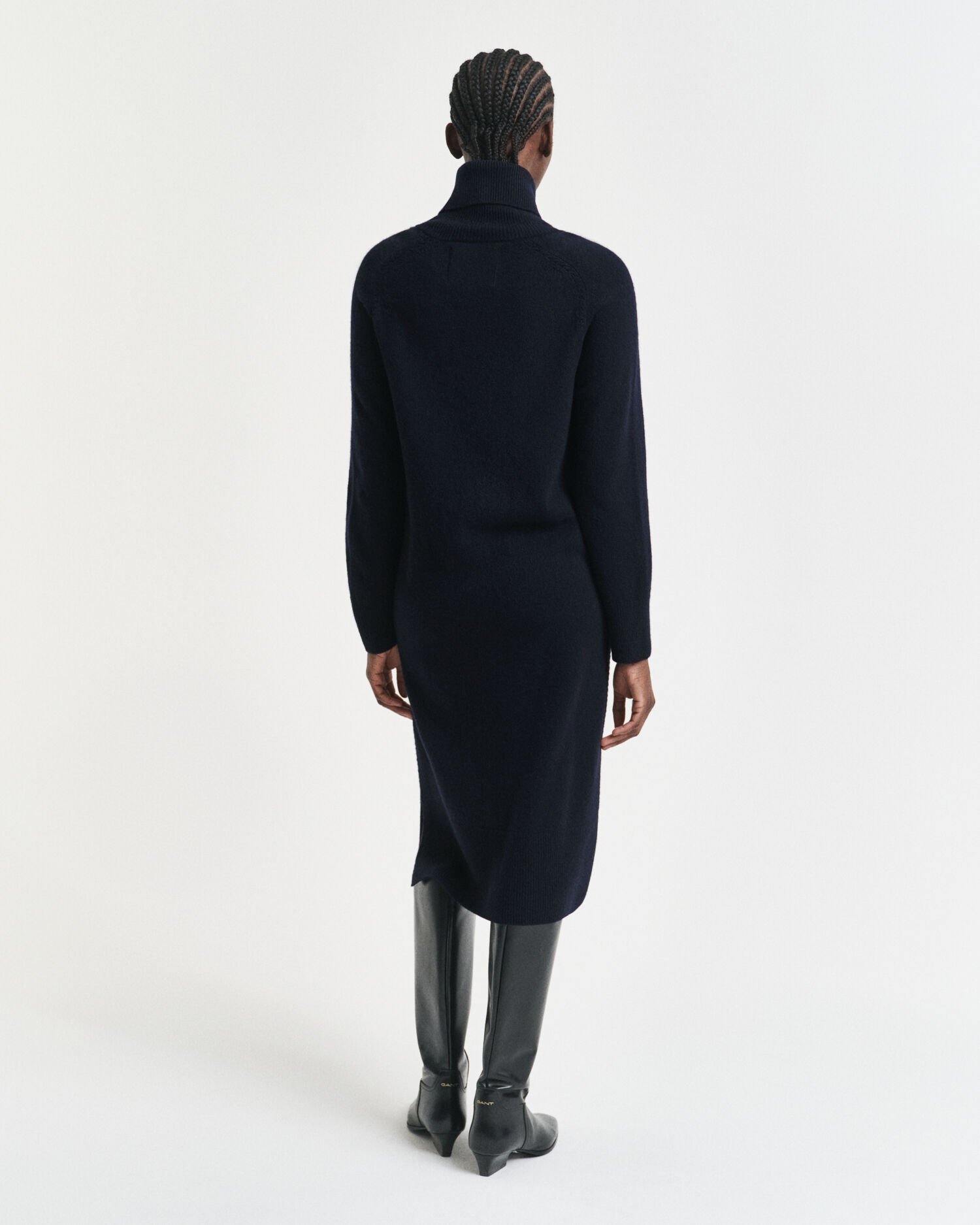 Robe col roulé avec finitions en maille