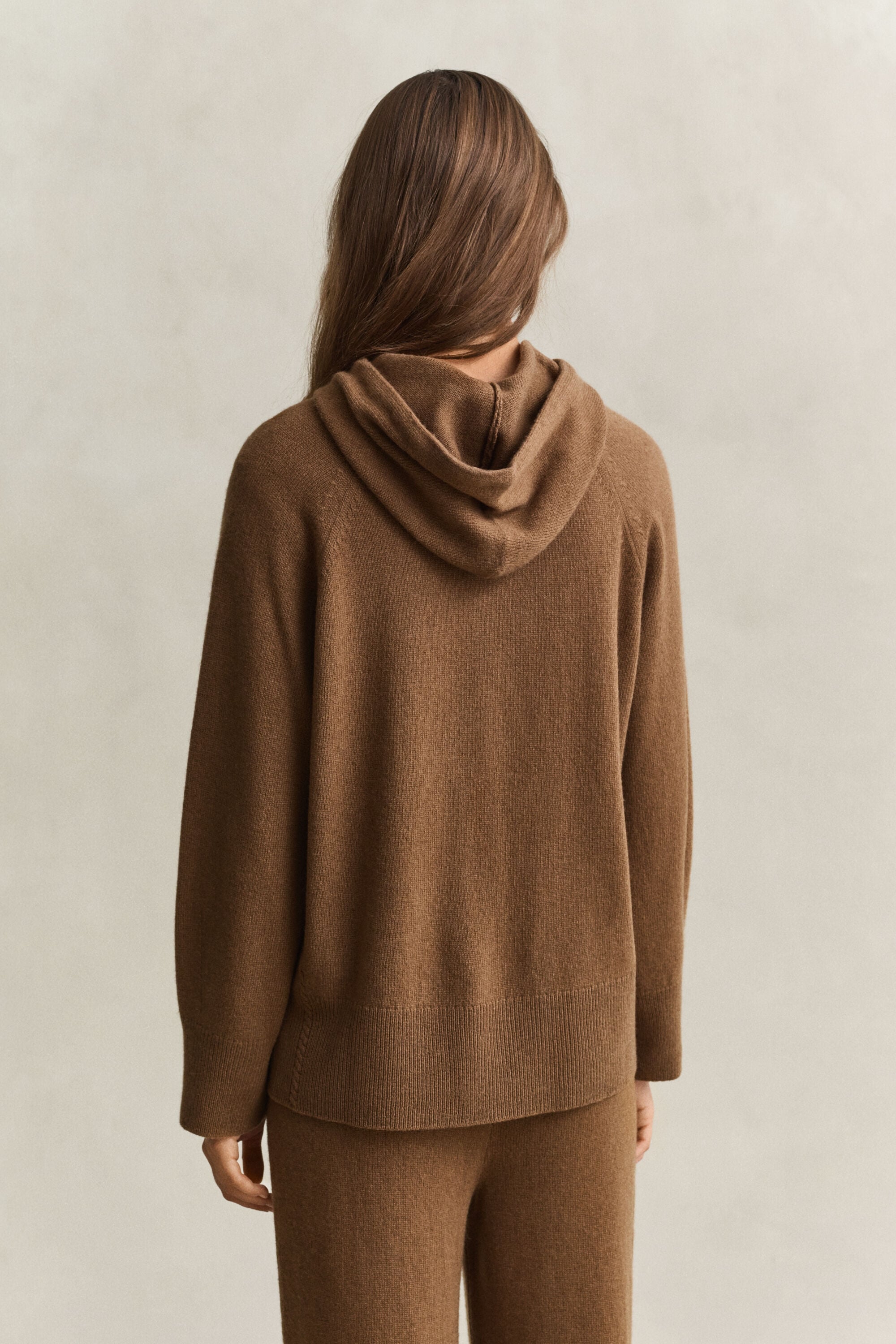 Sweat à capuche en laine et cachemire