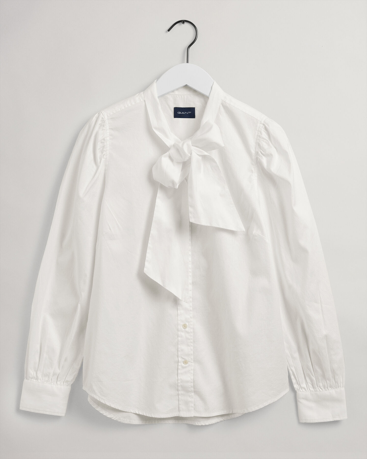 Chemise en coton Oxford à manches bouffantes et nœud lavallière