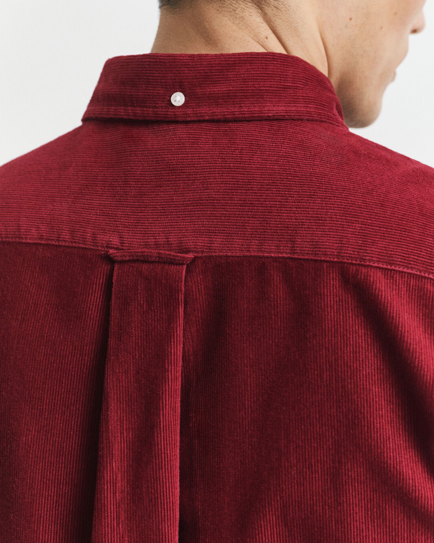 Chemise coupe regular en velours côtelé