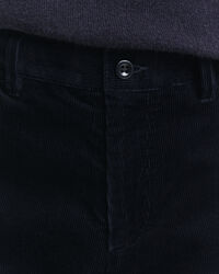 Pantalon chino slim fit en velours côtelé