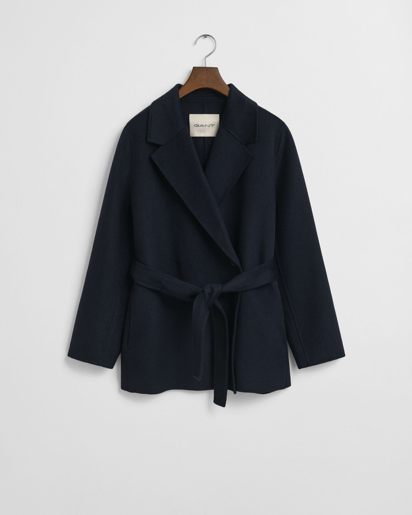 Veste cousue main avec ceinture