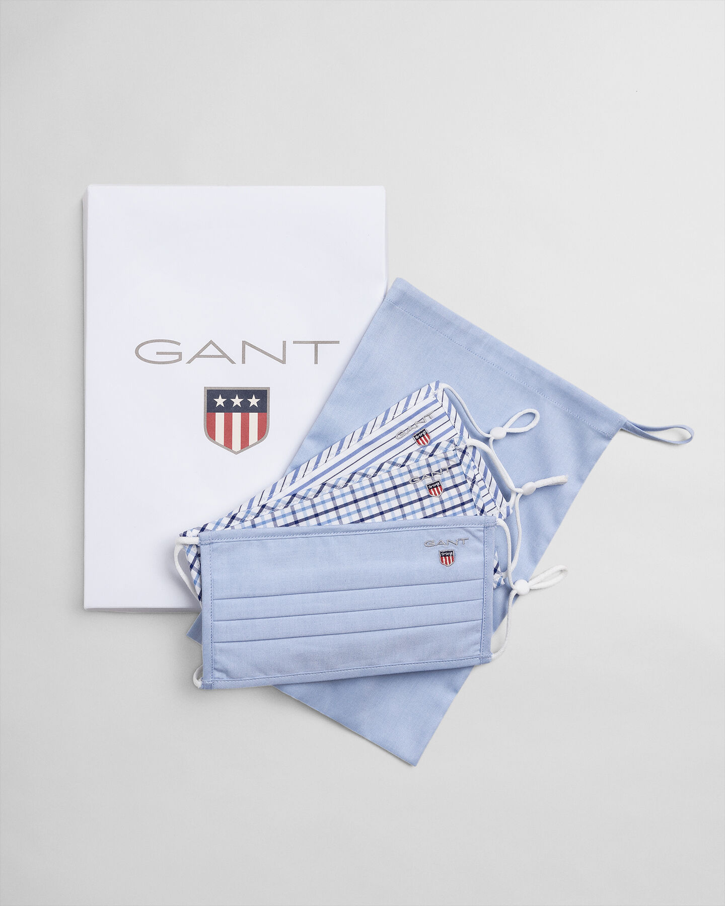 Lot de 3&nbsp;masques faciaux