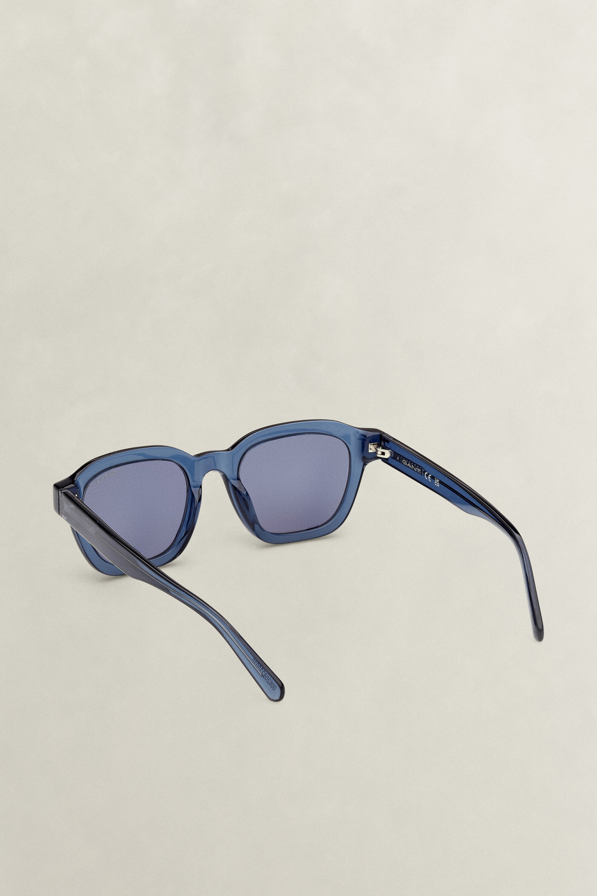 Lunettes de soleil géométriques