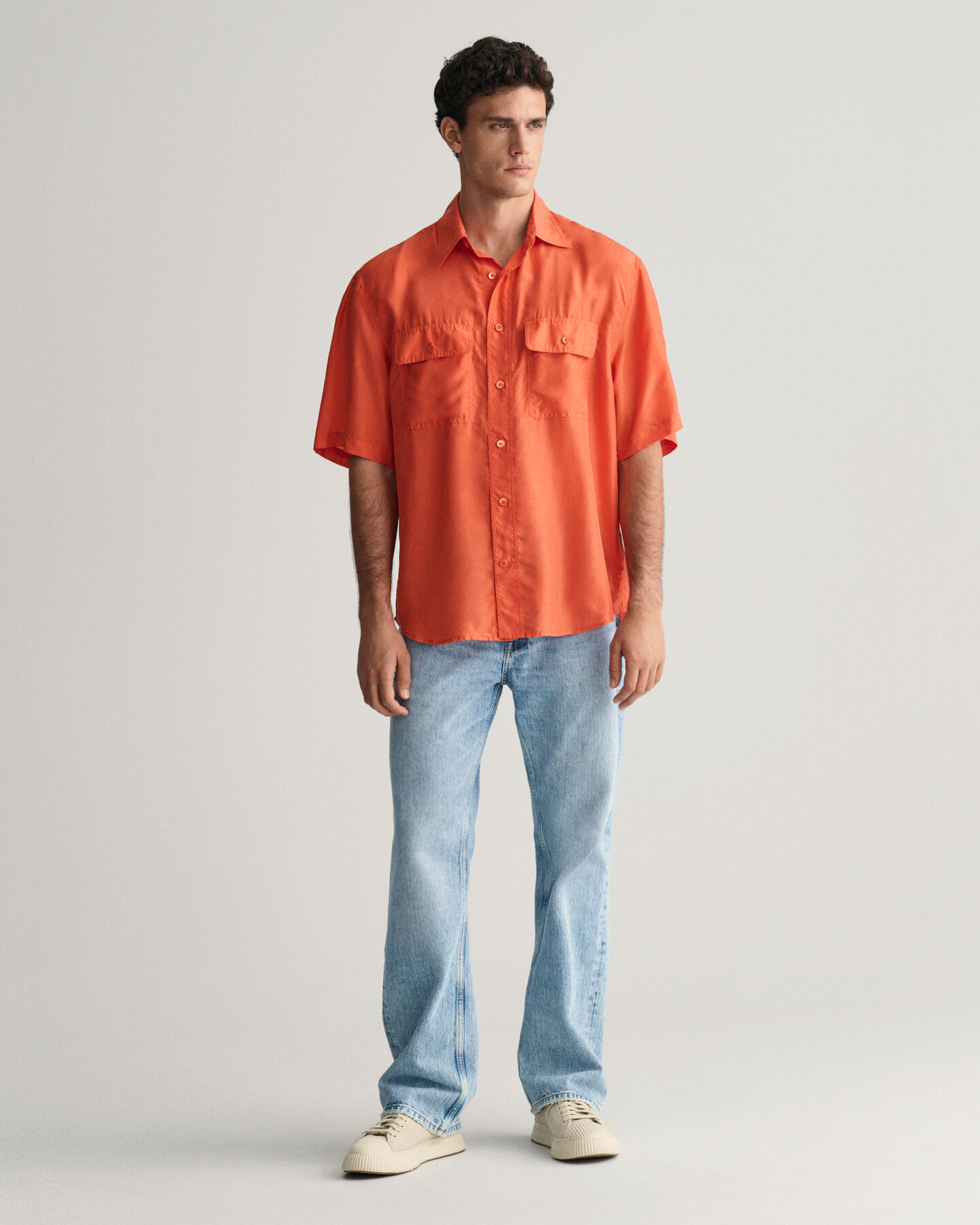 Chemise relaxed fit &agrave; manches courtes Washed Silk