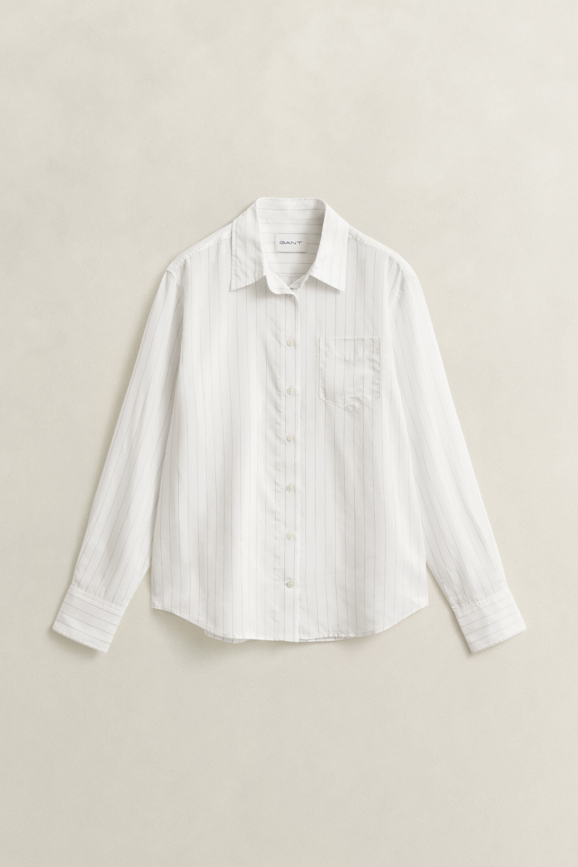 Chemise avec pli au dos