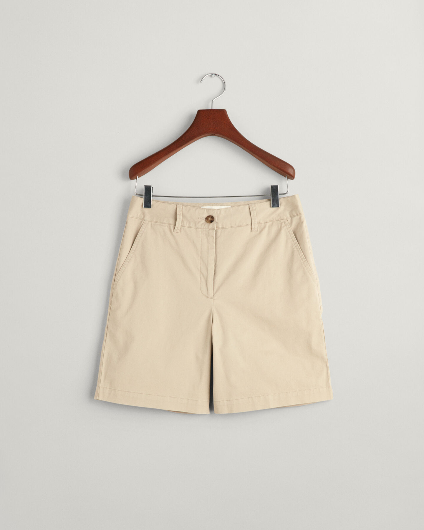 Short chino