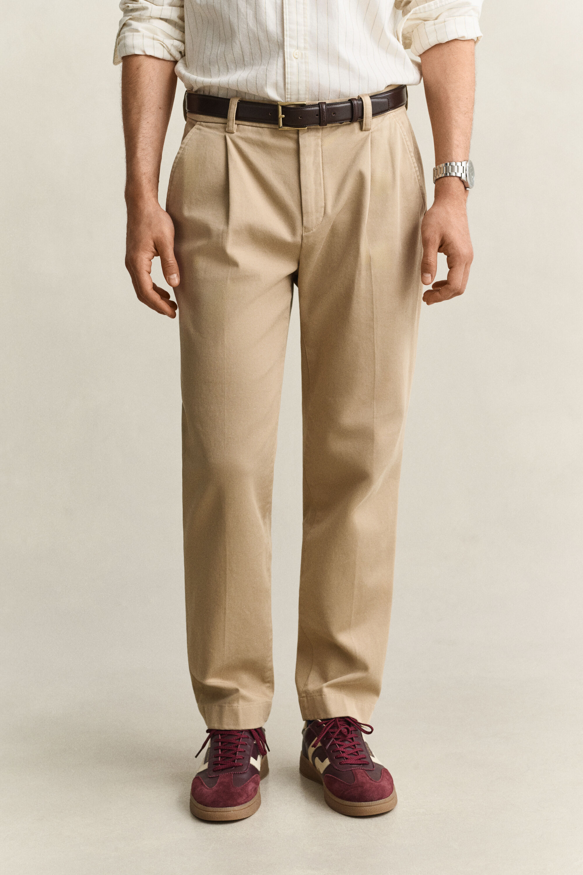 Pantalon chino ajusté