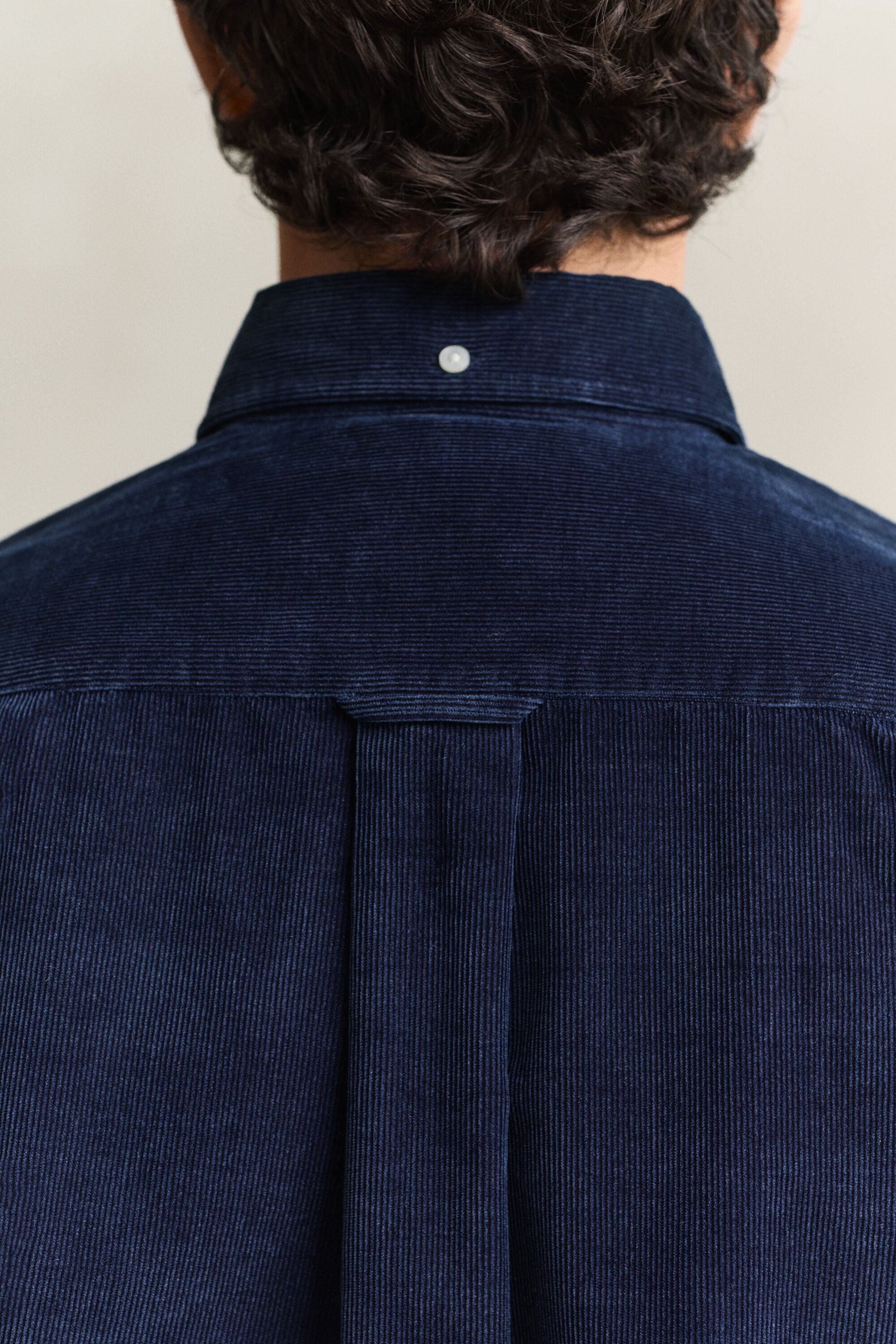 Chemise en velours côtelé indigo